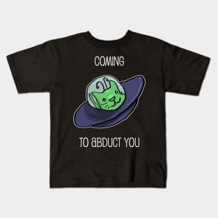 Alien cat in UFO coming to abduct you Kids T-Shirt